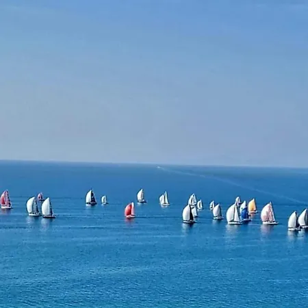 черно море Casa de hóspedes *